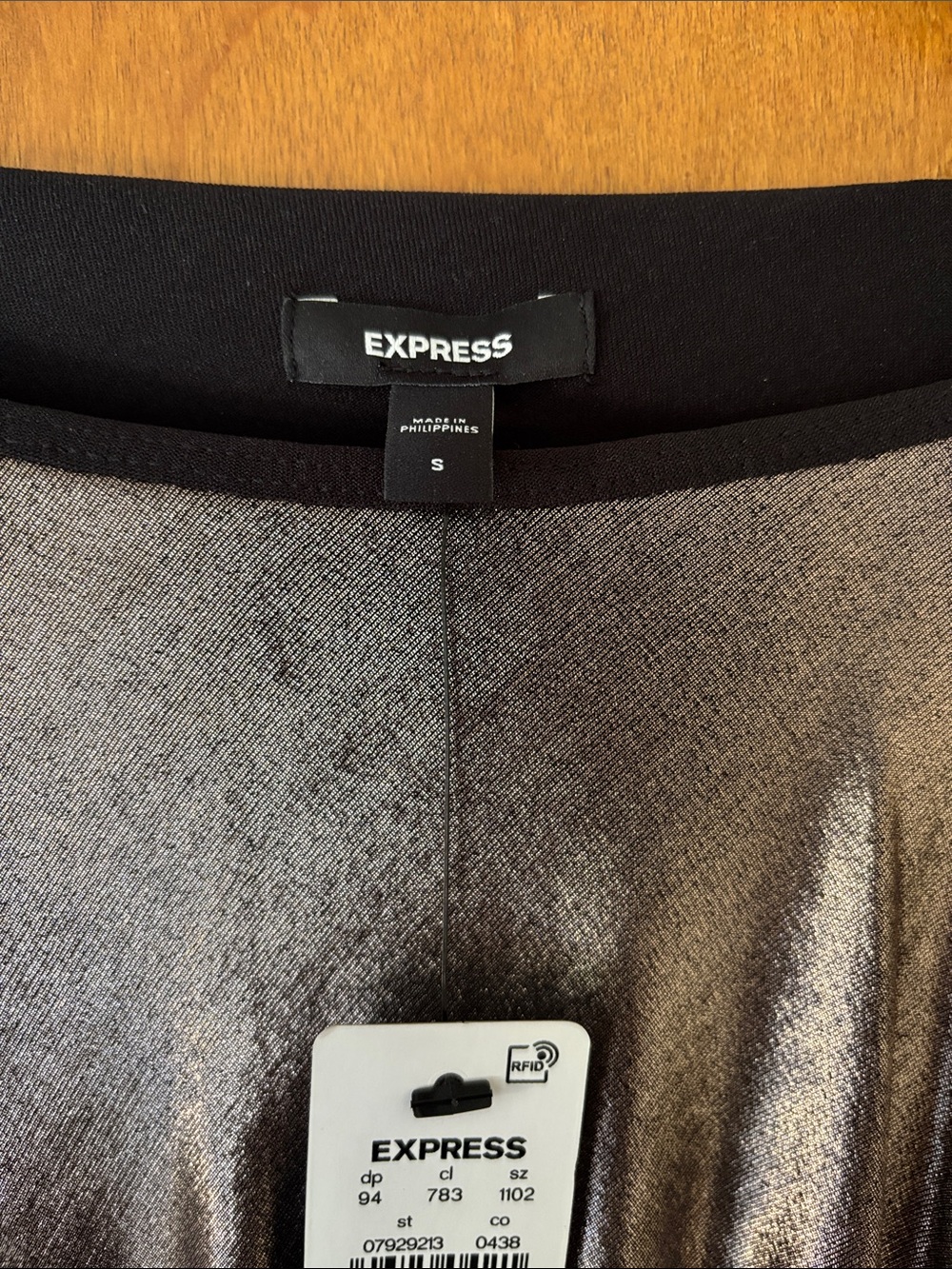 Express Women’s Metallic Long Sleeve Maxi Dress - Picture 3 of 9
